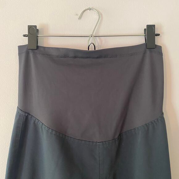 FIGS Charcoal Gray Yola Scrub Pants Straight Leg Women's size XS Maternity - Picture 3 of 10